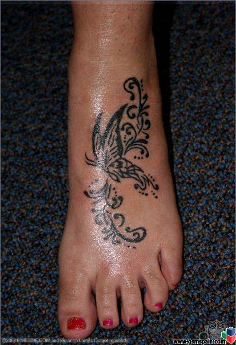 fotos tatuajes letras goticas. De donde saco fotos de tatuajes en el brazo?