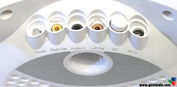 altavoces JBL blancos en Valencia