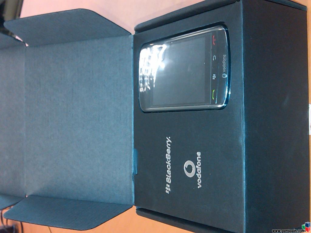 Vendo Blackberry Storm de vodafone sin uso x 150 euros g.e.