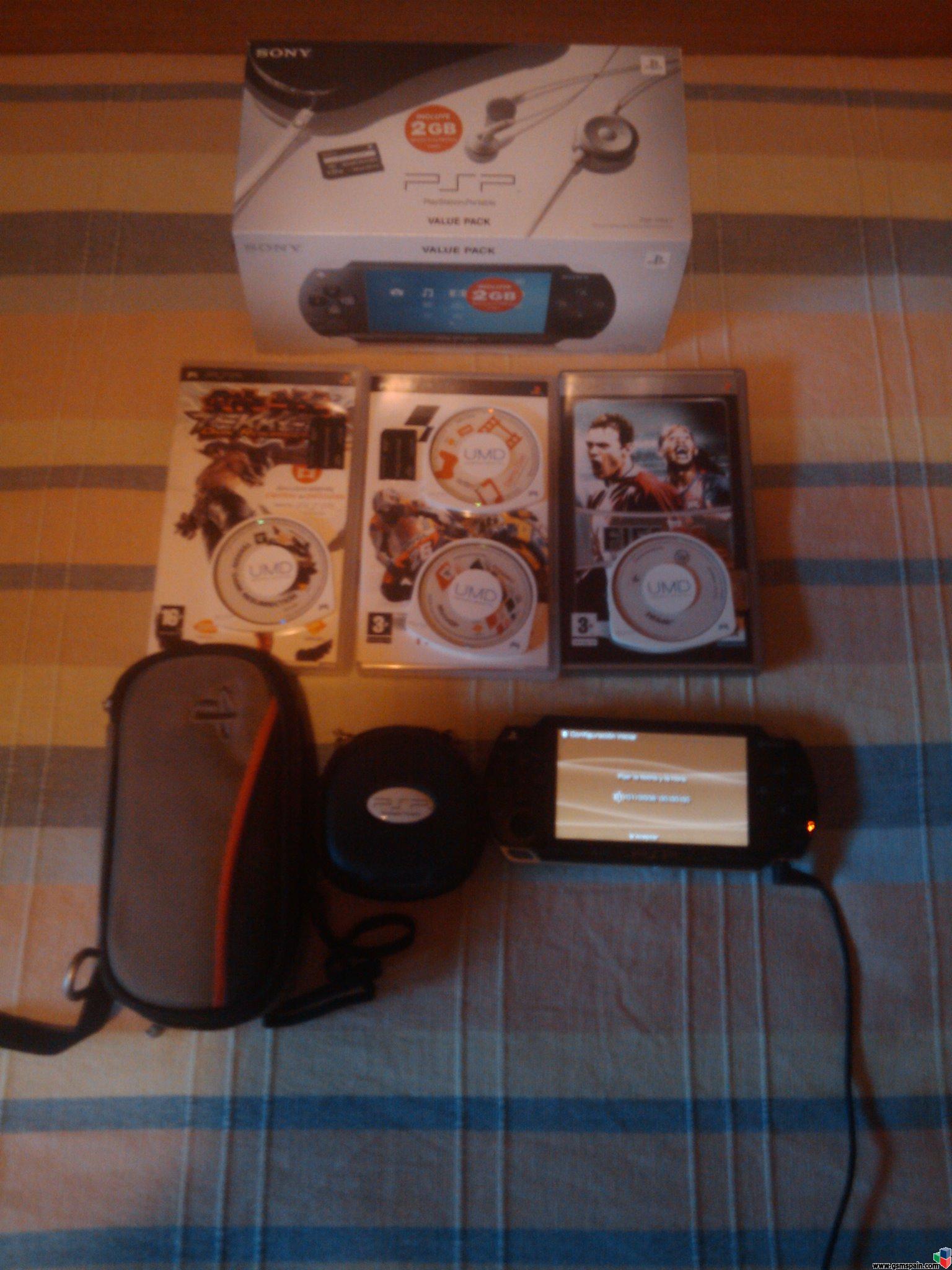PSP FAT + 3 juegos + tres tarjetas de memoria + funda x 100 euros gastos incluidos
