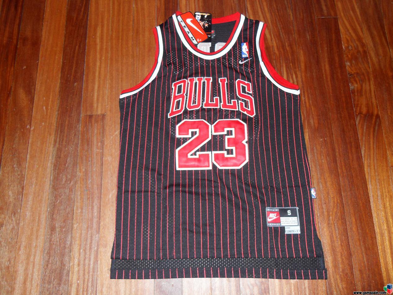 Camiseta Chicago Bulls Michael Talla S, 3 modelos negra y roja - Página 2