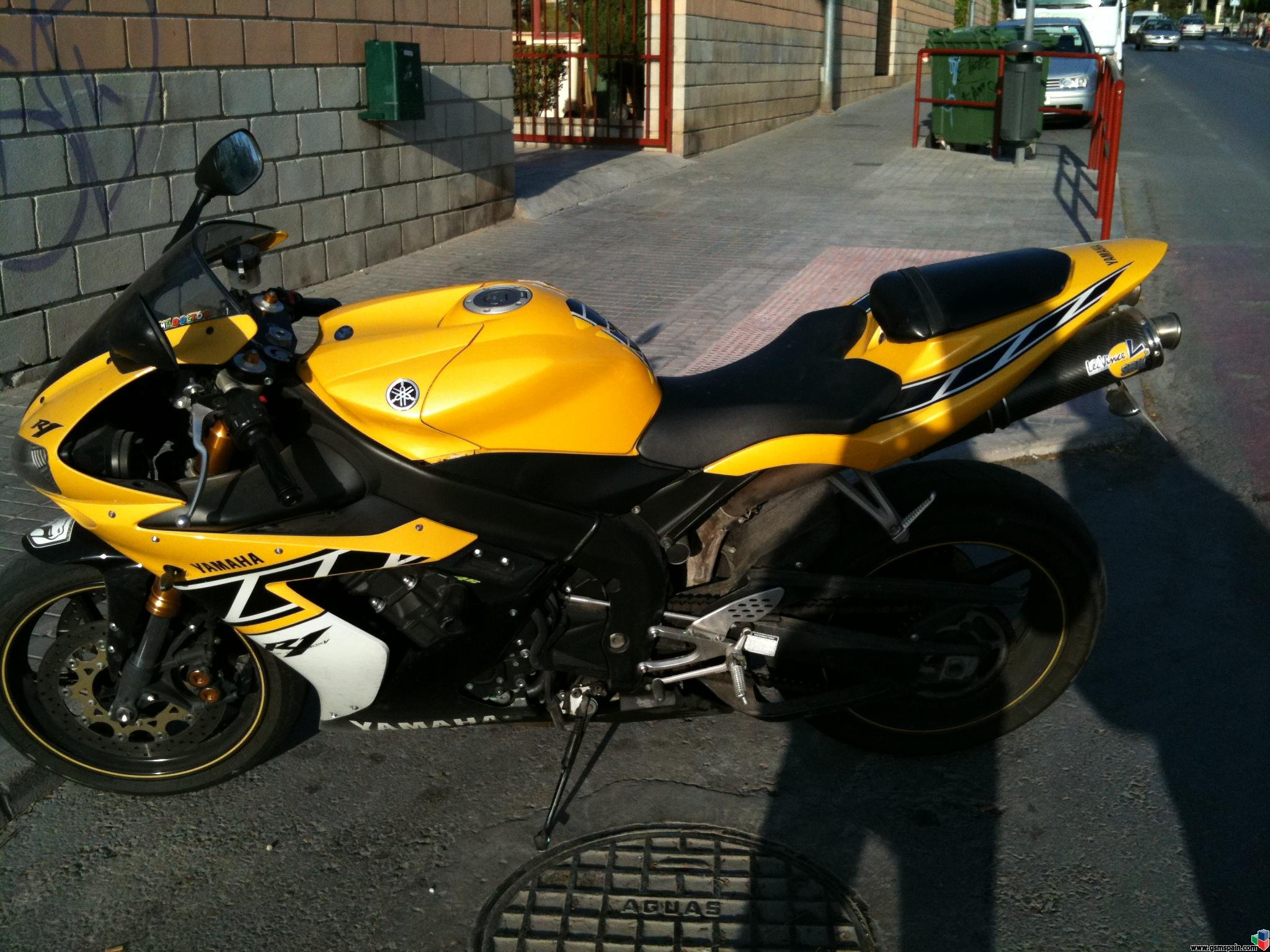 YAMAHA R1 2007 "Edicion 50 aniversario" 8.300