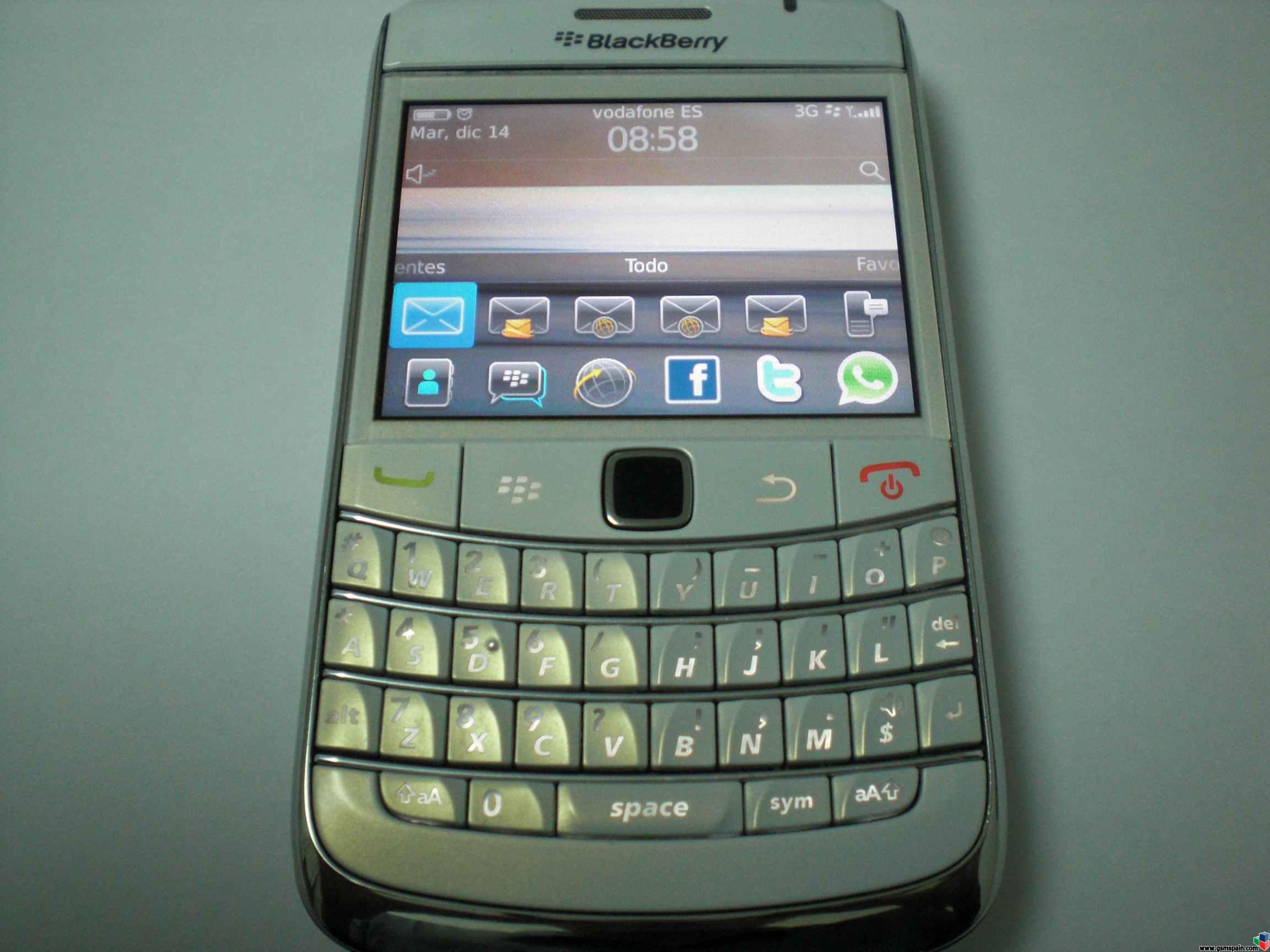 Blackberry 9700 Bold 2 Blanca Libre De Origen