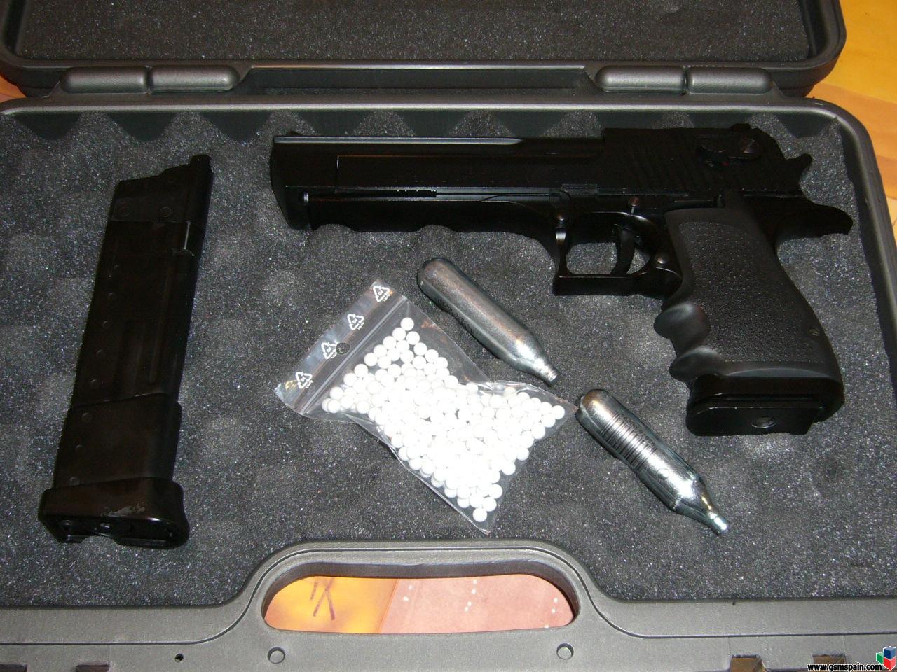 [VENDO] Pistola airsoft Kwc Desert Eagle co2 + extras. REBAJADA.