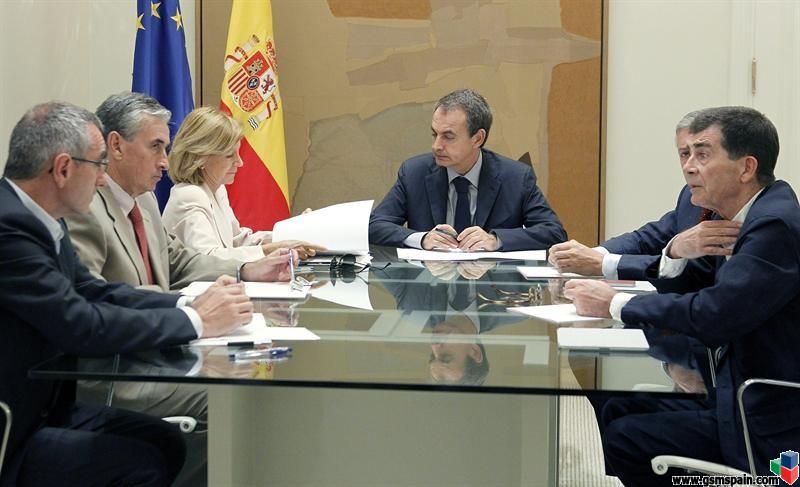 La prima de riesgo supera los 400 y ZP se va a Doana de vacaciones, menos mal.
