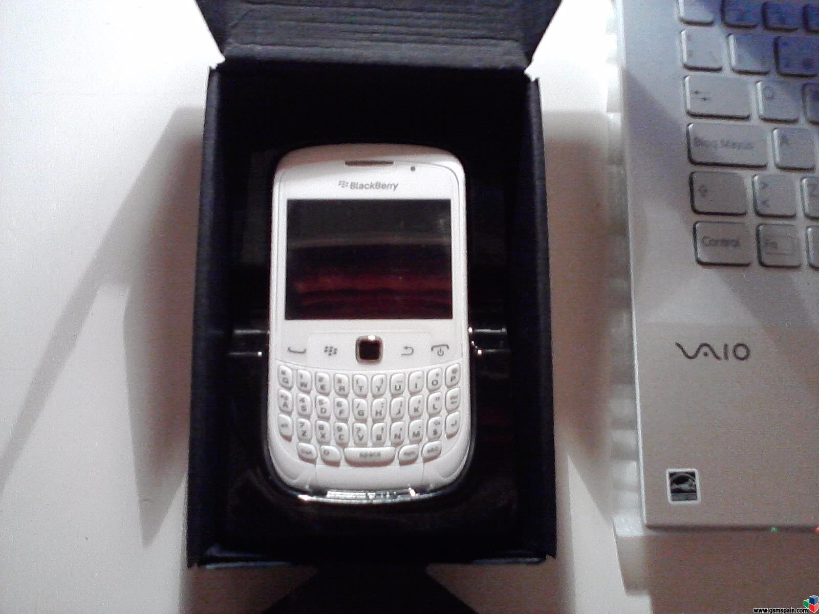 [VENDO] Blackberry libre blanca nueva