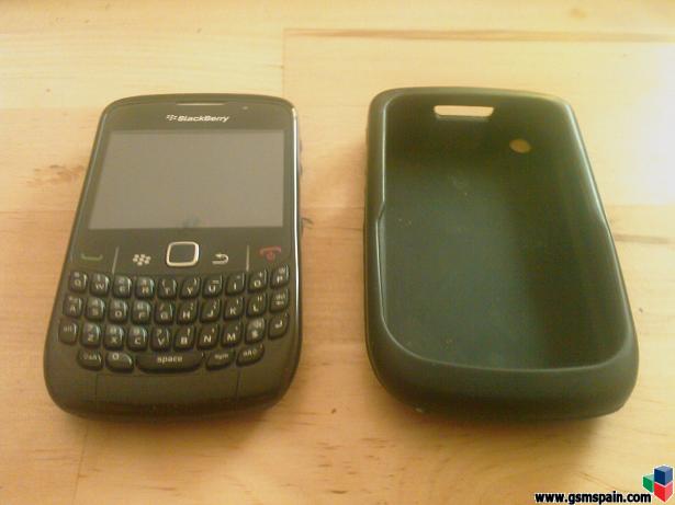 [VENDO] ****en venta una blackberry 8520 negra, libre usada con todos sus accesorios****