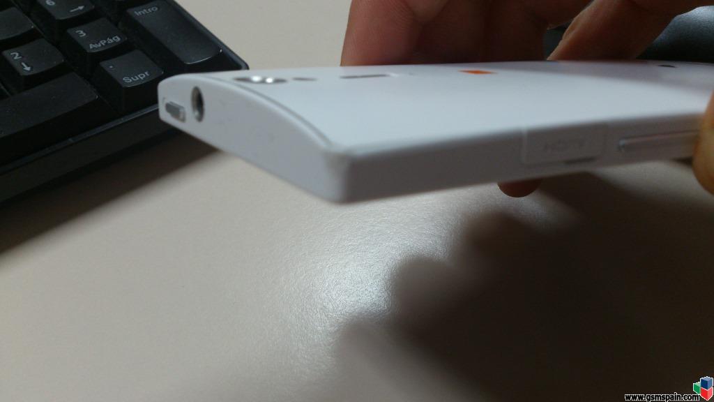 [VENDO] Sony Xperia S 32GB con 2 semanas de uso, con factura, caja y accesorios. Solo Madrid
