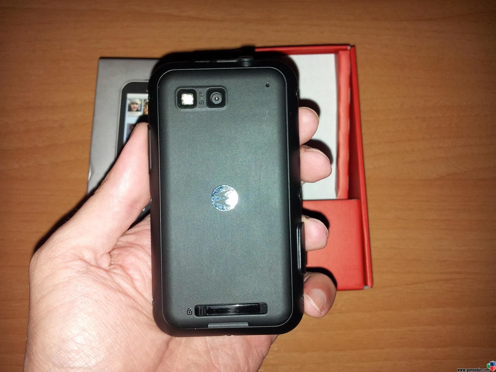 [VENDO] Motorola Defy +