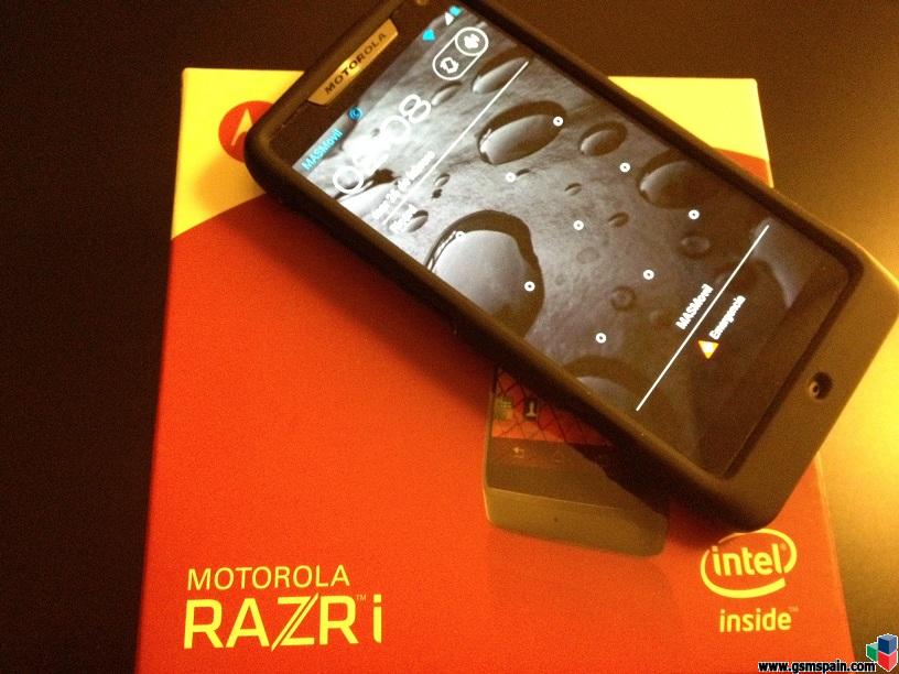 [VENDO] Motorola Razr "i" con procesador intel a 2GHz (como nuevo)