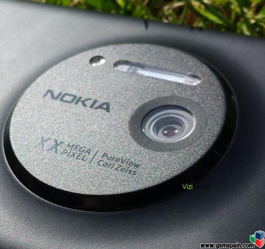 Se filtran fotos del posible Nokia Lumia EOS