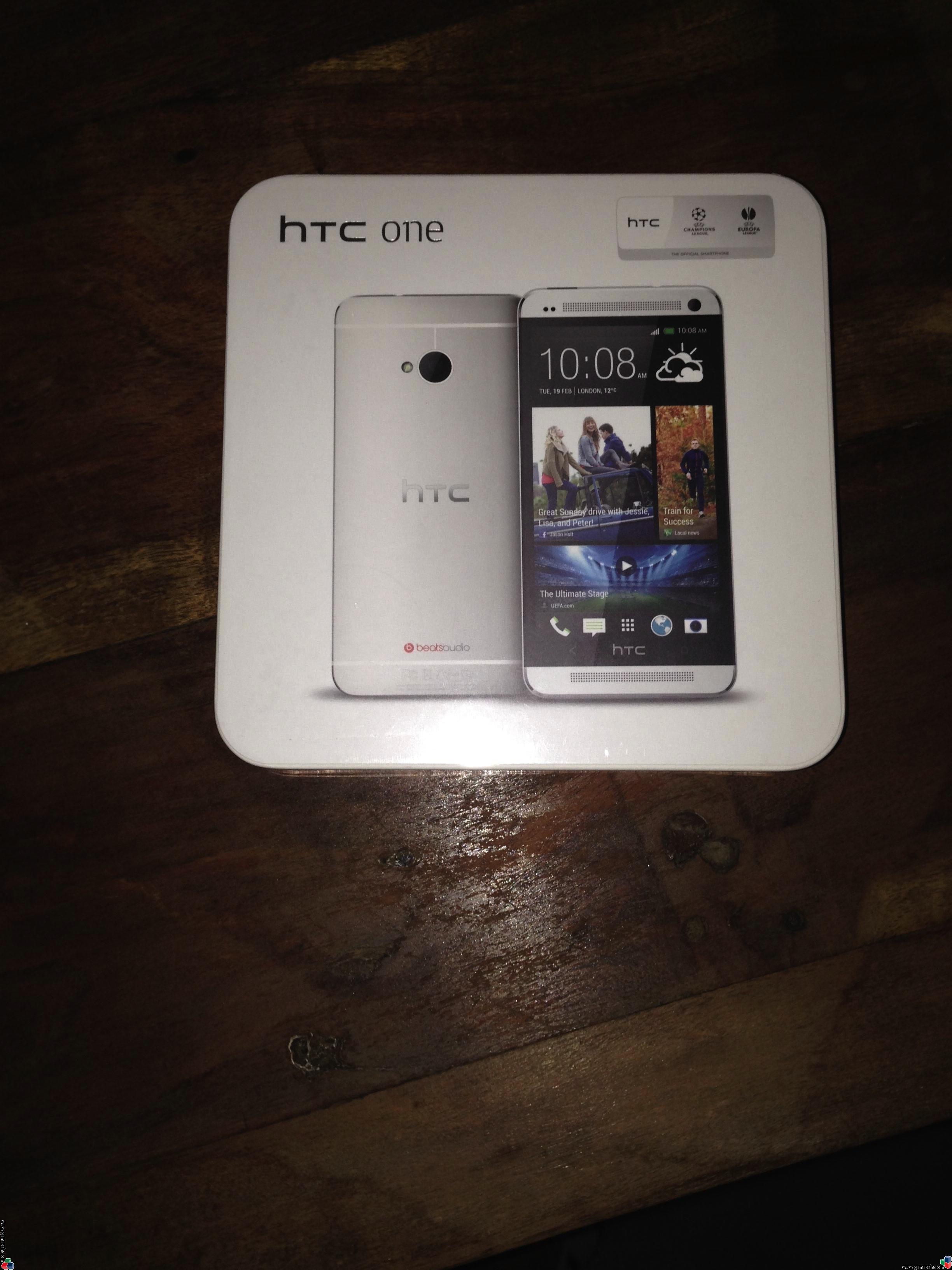 [VENDO] HTC ONE 32gb Precvintada con factura de Vodafone. 399!!!!!!!