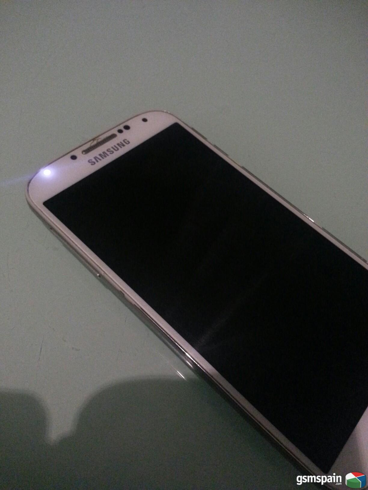 [VENDO] Samsung Galaxy S4 Libre Blanco + otra bateria + cargador externo y + extras!