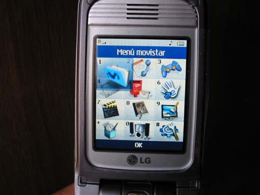 Review LG U8210