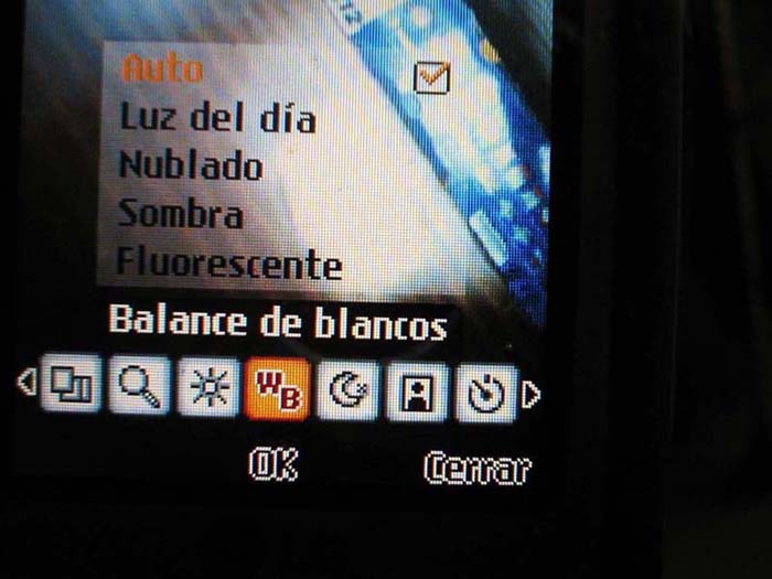 Review LG U8210