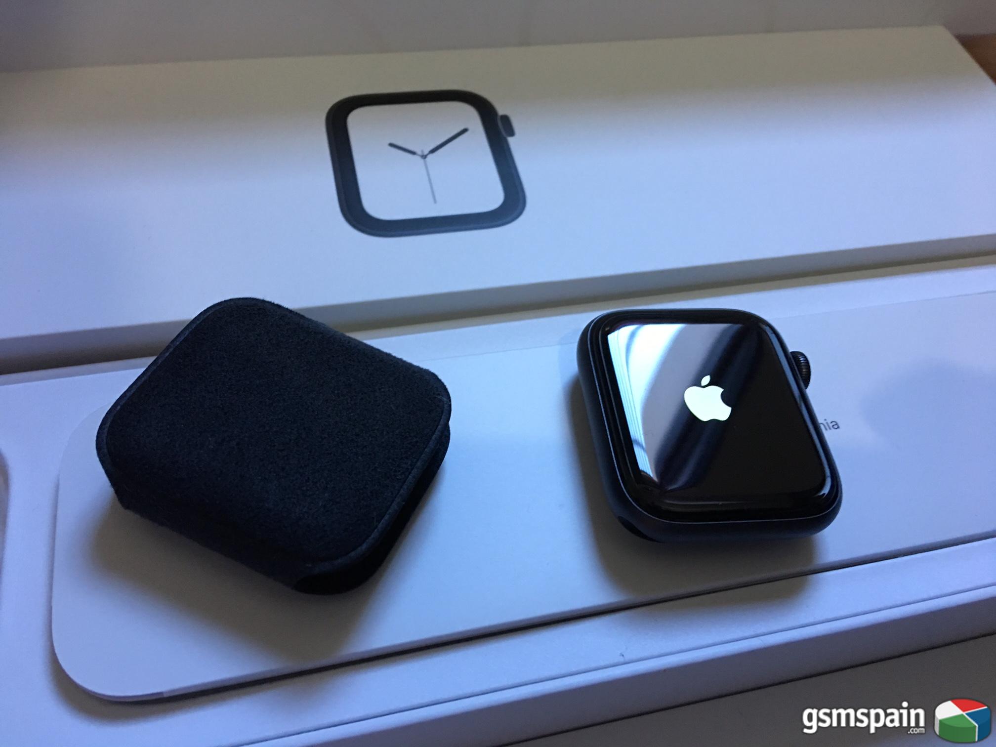 [VENDO] Apple Watch Series 4 GPS + Cellular, 44mm Space Grey Black Sport Loop (Semi Nuevo)