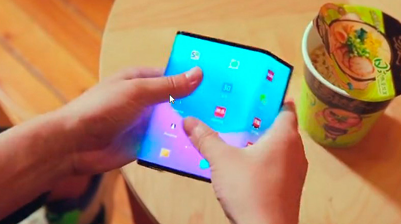 Xiaomi vuelve a mostrar un vdeo demostrativo de su telfono plegable de doble eje