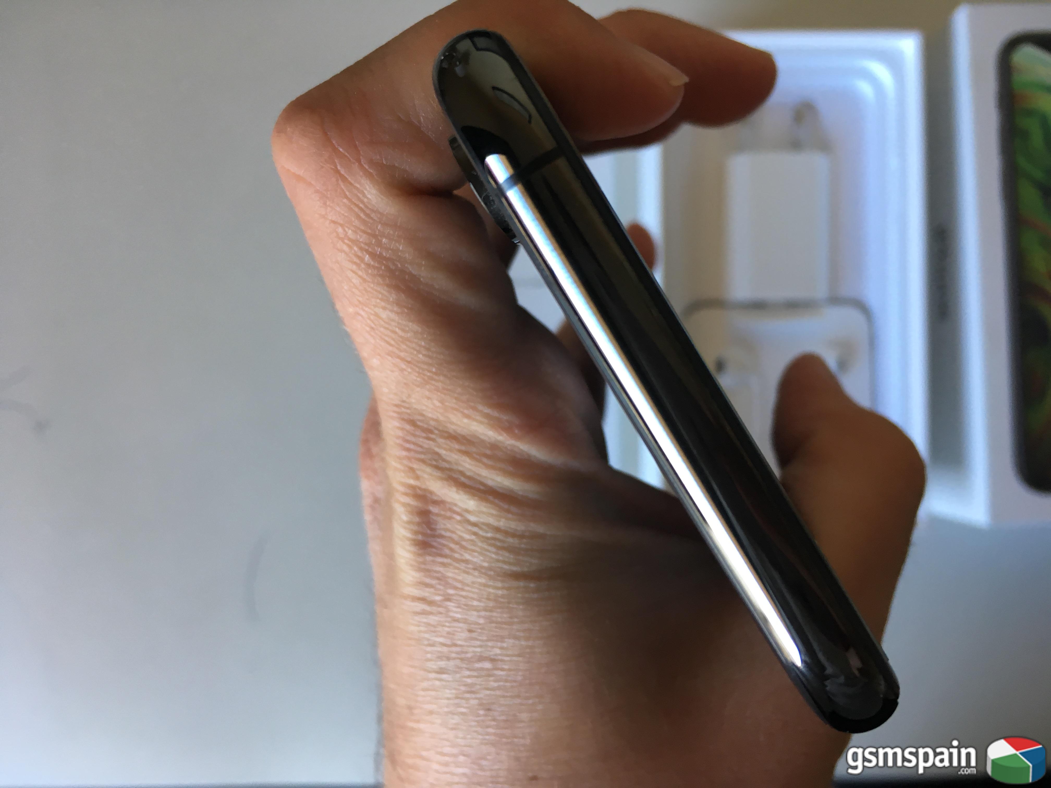 [VENDO] iPhone XS Space Grey 64GB impoluto con accesorios a estrenar