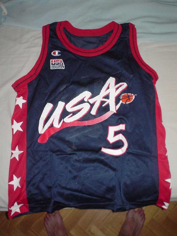 Vendo camiseta USA baloncesto.