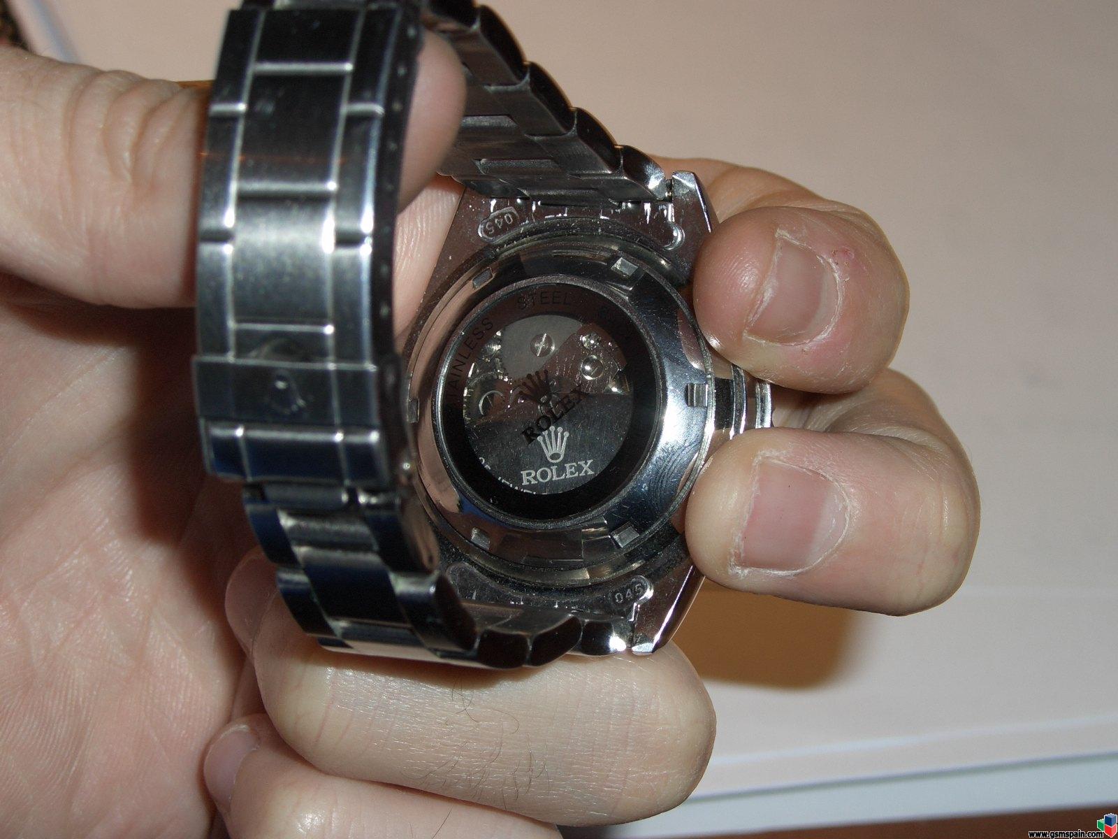 Parte trasera de un rolex 2025