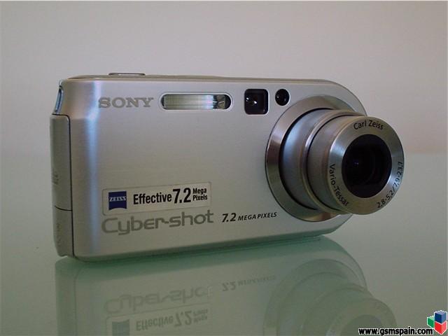 Vendo camara de fotos Sony DSC-P200